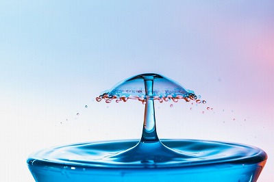瞳に合い、視え心地抜群のコンタクトレンズは、快適な視生活を約束致します。